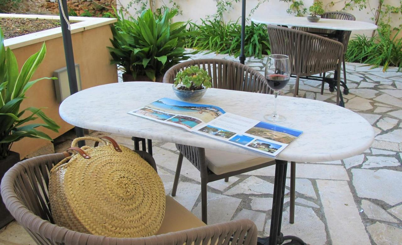 Boutique Hotel Petit Sant Miquel (Adults Only) Calonge  Buitenkant foto